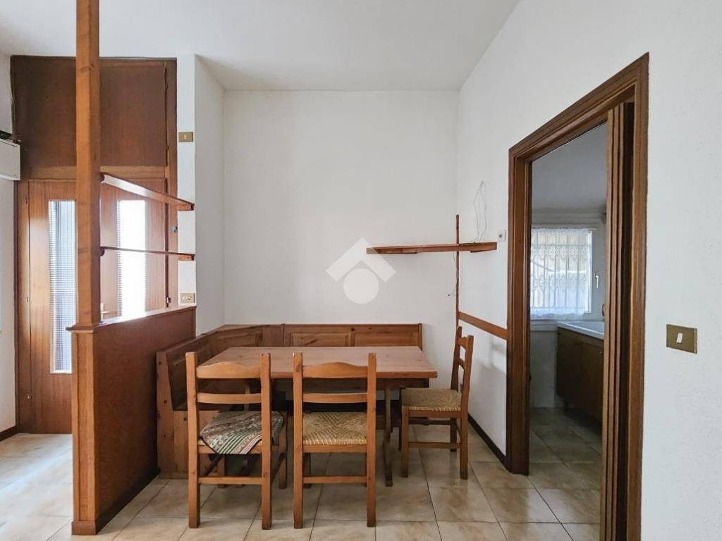 Appartamento a Induno olona in Via Bruno Jamoretti, 152 - Foto 2