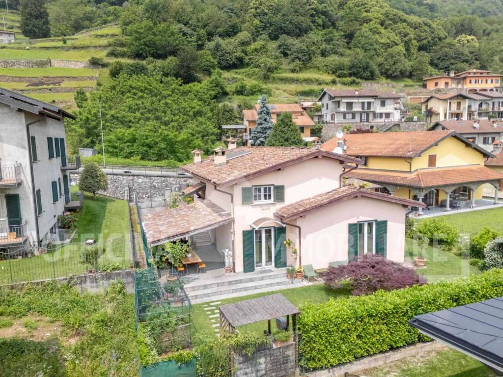 Villa a Gravedona ed uniti in Via Gorgotto, 65 - Foto 2