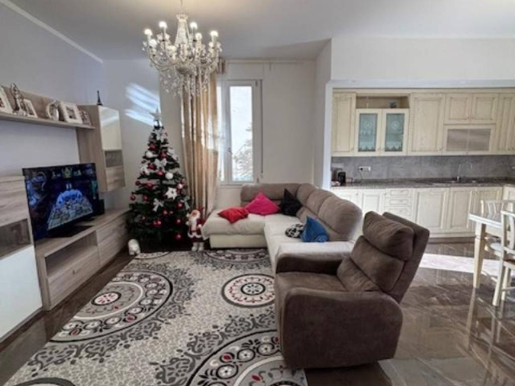 Appartamento a Pontedera in Via Dante - Foto 4