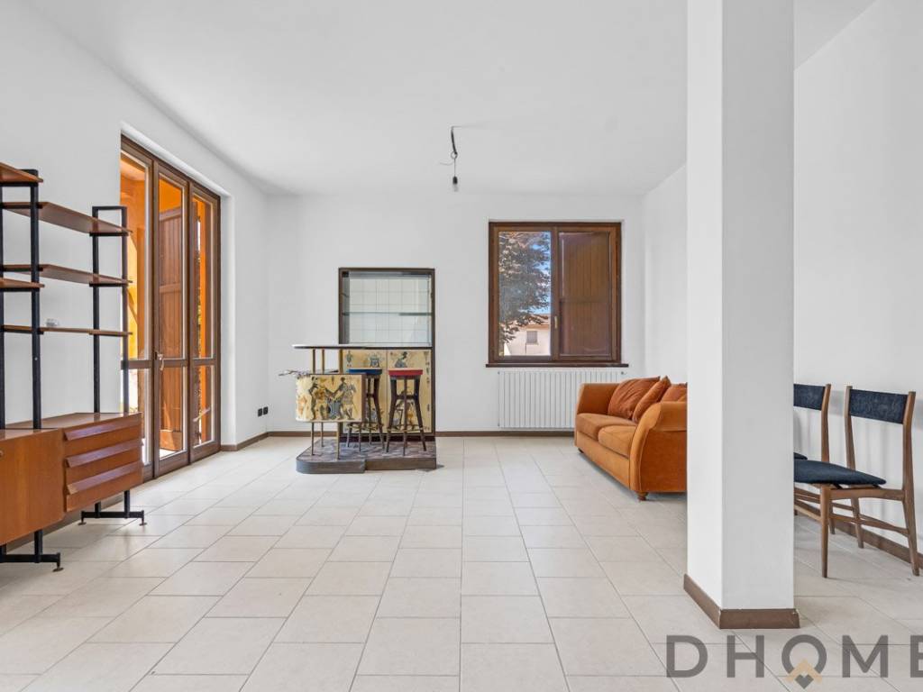 Appartamento a Carenno in Via Giosuè Carducci, 6 - Foto 2