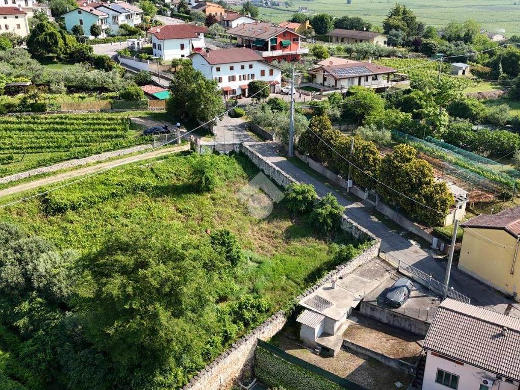Terreno a Lavagno in Via Monticelli - Foto 2