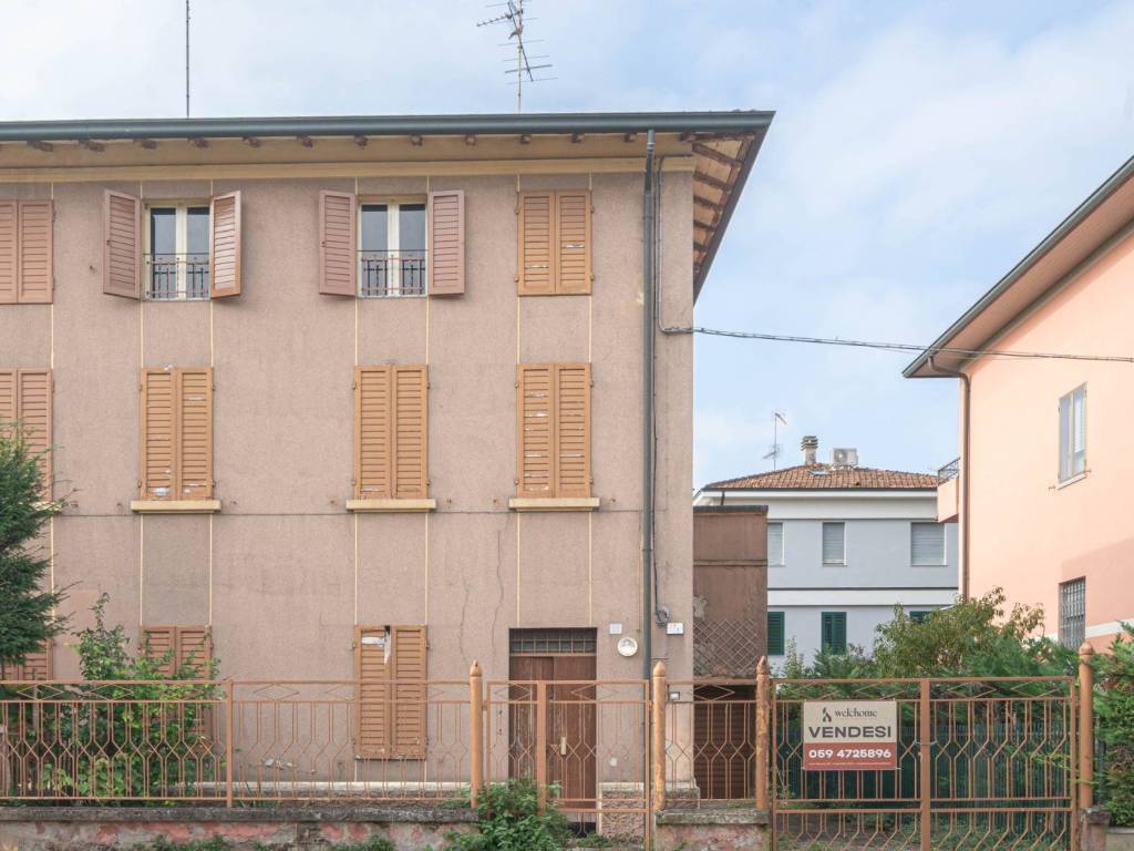 Casa indipendente a Carpi in Via IV Novembre , 19 - Foto 2