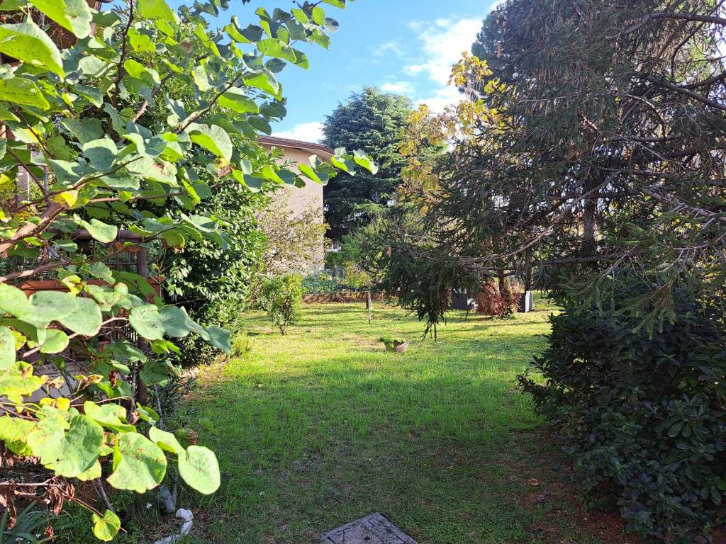 Appartamento a Rezzato in Via Guglielmo Marconi - Foto 4