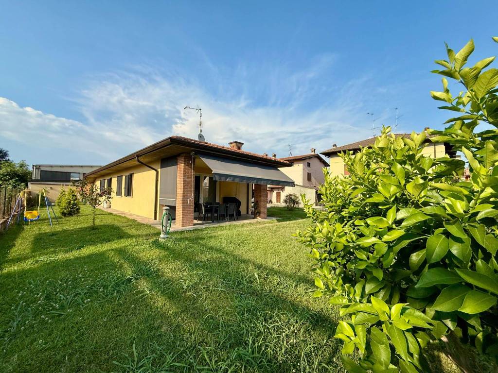 Villa a Trenzano in Via Trento, 27 - Foto 5