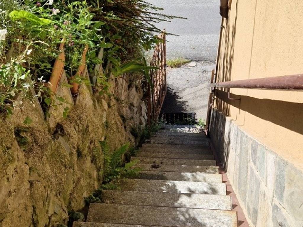 Casa indipendente a Quarna sotto in Piazza Santa Rita - Foto 4
