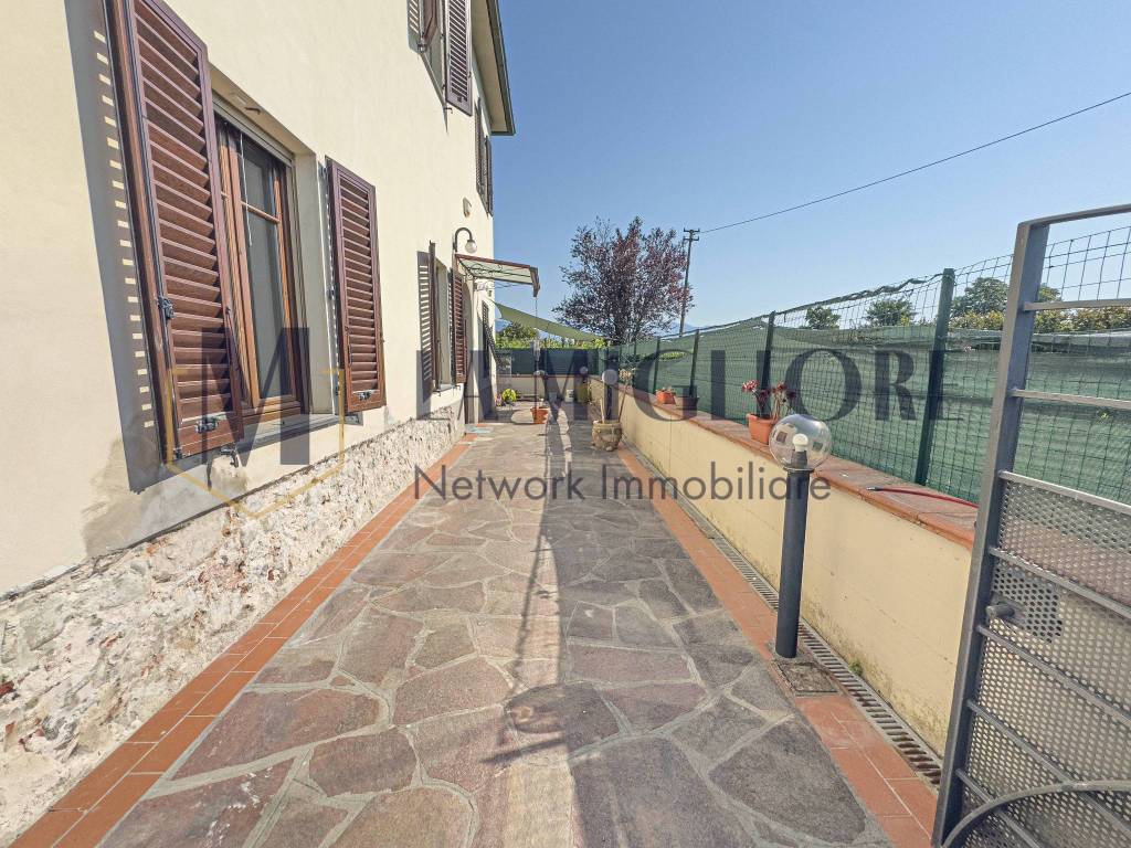 Casa indipendente a Pistoia in Via di Ramini - Foto 3