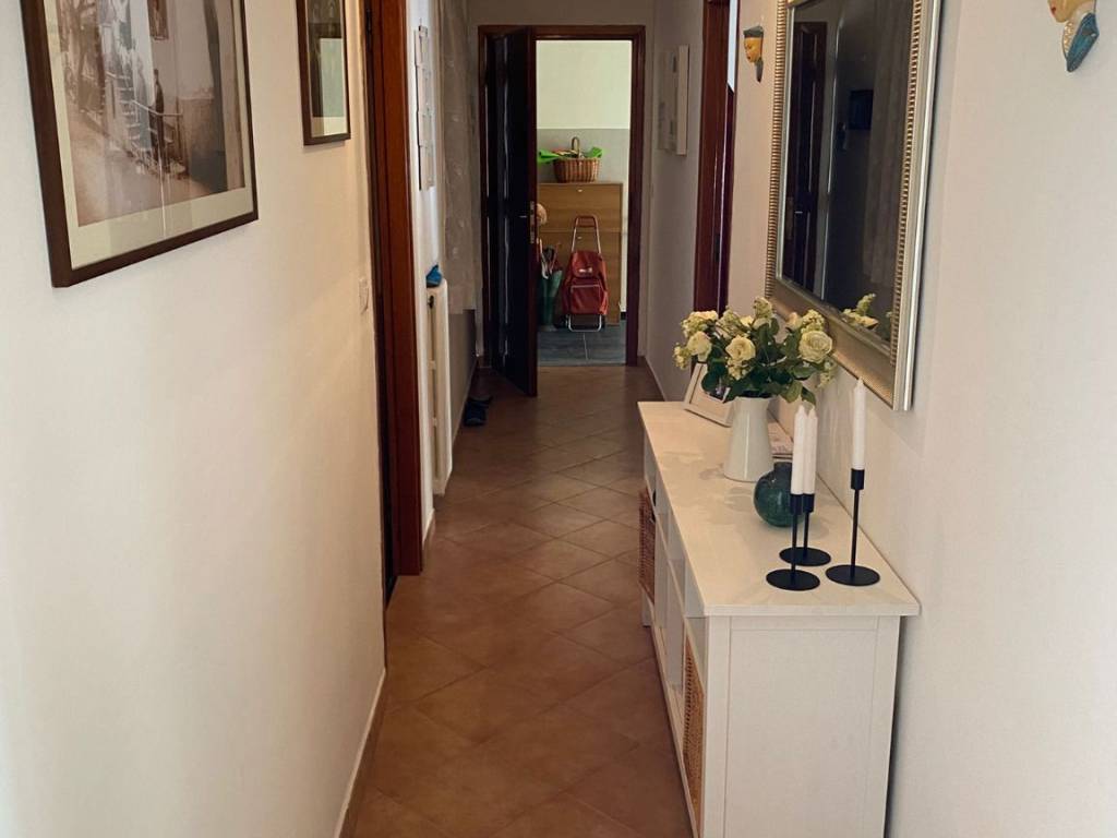 Appartamento a Imperia in Via 4 Novembre, 83 - Foto 2