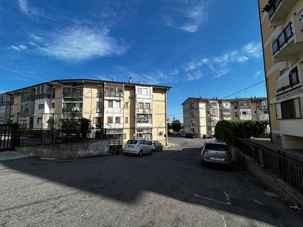 Appartamento a Catanzaro in Via Giovanni Paolo Parisio, 4 - Foto 4