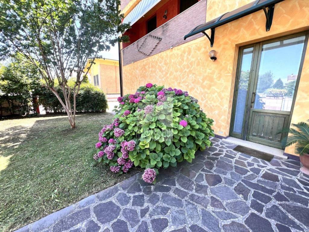 Appartamento a Curtatone in Via Chopin - Foto 2