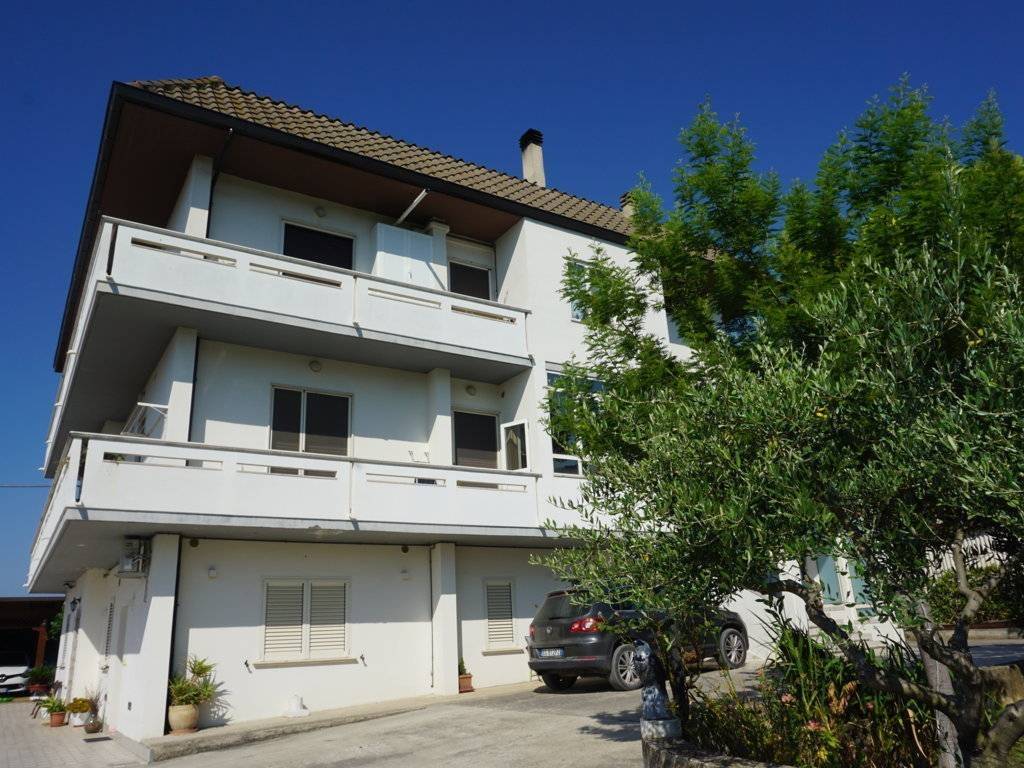 Appartamento a Colonnella in Via Riomoro - Foto 3