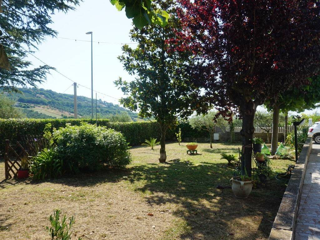 Appartamento a Colonnella in Via Riomoro - Foto 4