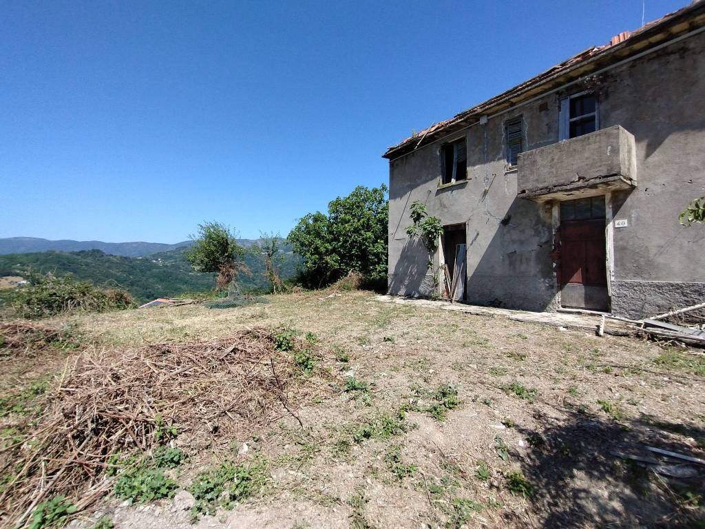 Rustico / casale a Serra riccò in Via Bellavista, 40 - Foto 4
