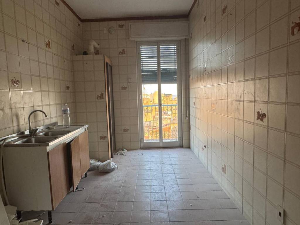 Appartamento a Caltanissetta in Piazza Calatafimi, 3 - Foto 5