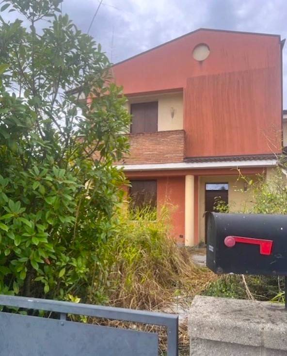 Villetta a schiera a Castelbelforte in Via Don Lorenzo Milani, 7 - Foto 4