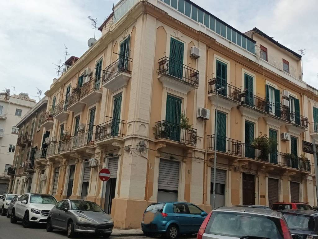 Appartamento a Messina in Via Alfredo Giovanni Cesareo - Foto 3