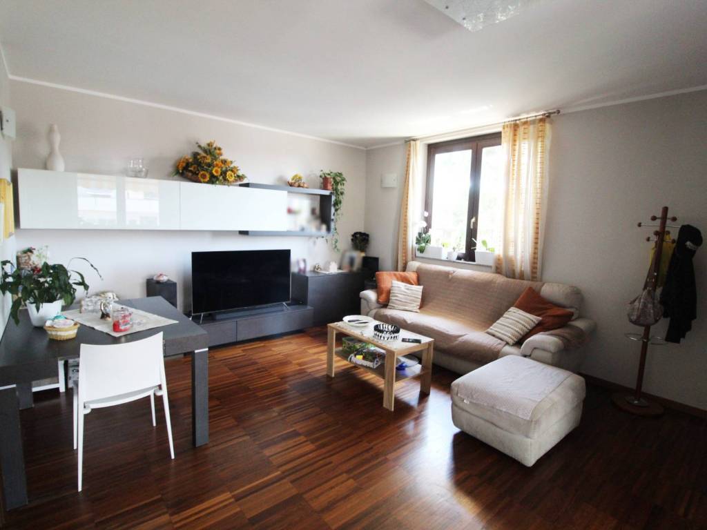 Appartamento a Marnate in Via Roma, 11 - Foto 3