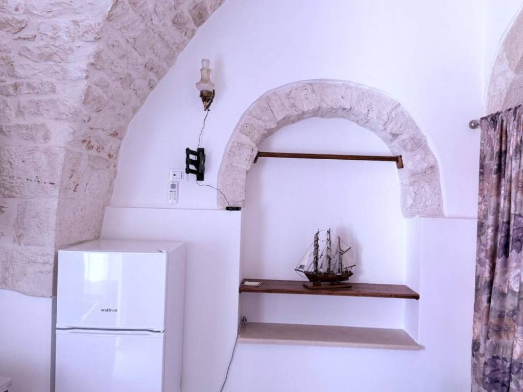 Casa indipendente a Ceglie messapica in Piazza Plebiscito - Foto 4
