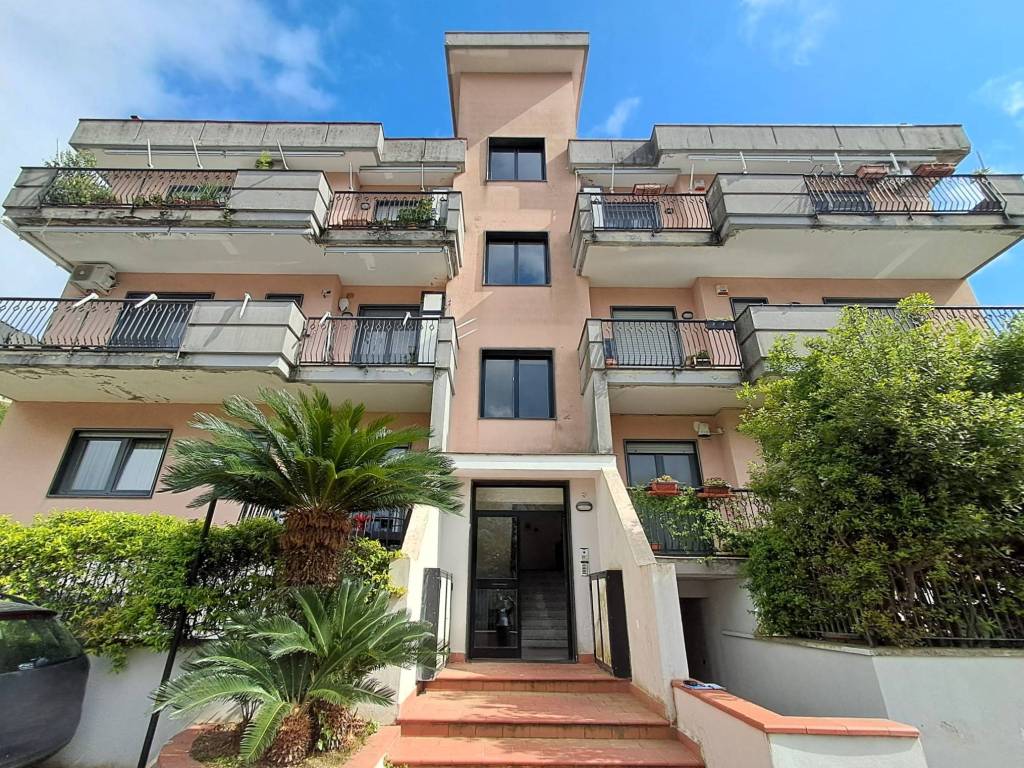 Attico / mansarda a Salerno in Via Panoramica, 33 - Foto 4