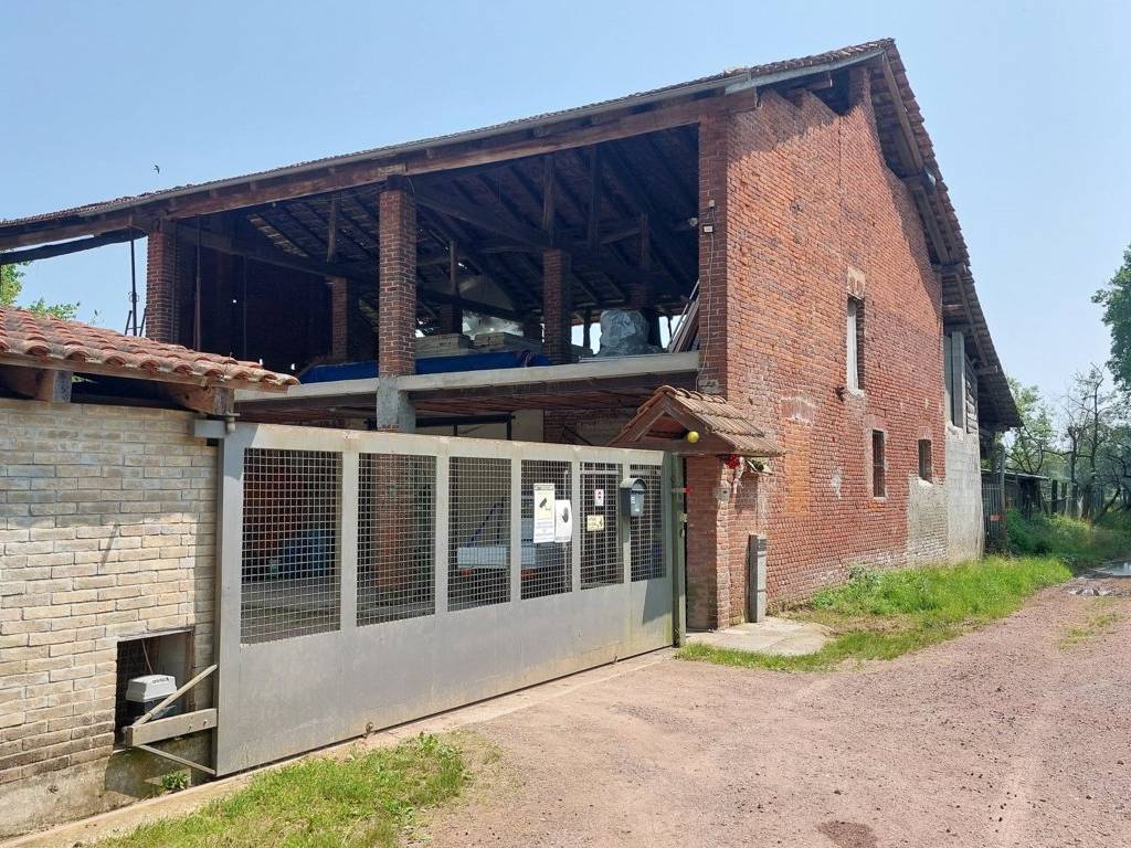 Rustico / casale a Cavallirio in Via dello Strego, 5 - Foto 2