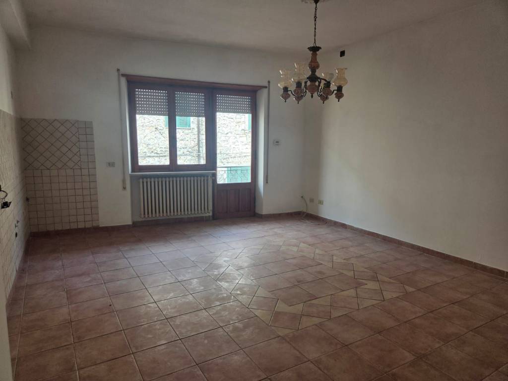 Appartamento a Amaseno in Via Camillo Benso di Cavour, 2 - Foto 5
