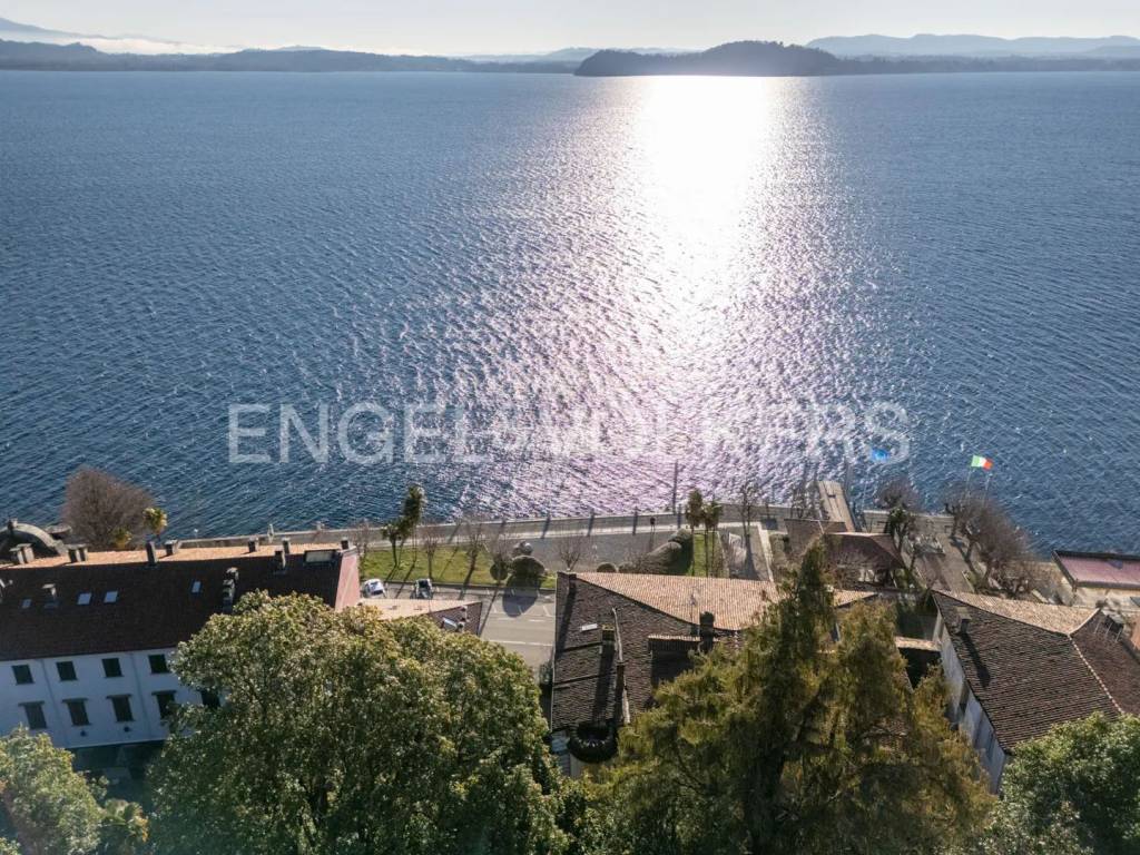 Villa a Belgirate in Via Giuseppe Mazzini, 89 - Foto 3