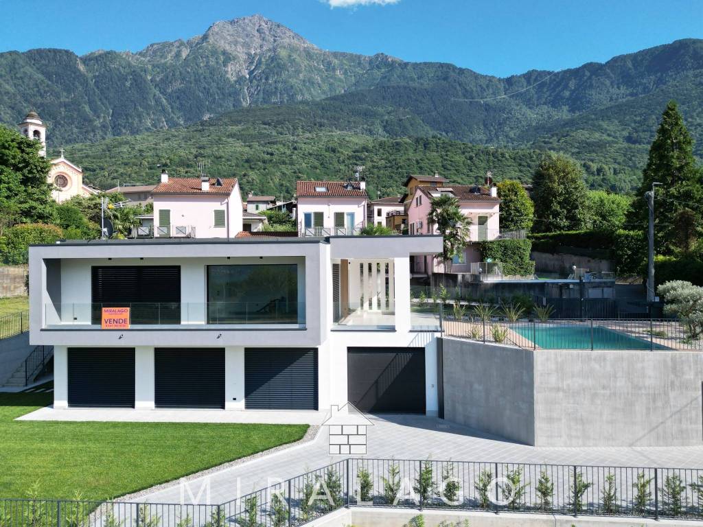 Villa a Colico in Via Perlino - Foto 2