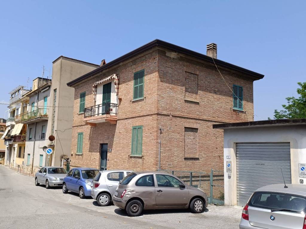 Appartamento a Frosinone in Via del Cipresso, 76 - Foto 4