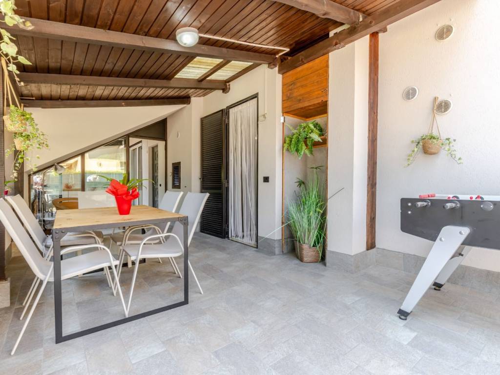 Villa a Gorla maggiore in Viale Europa, 55 - Foto 3