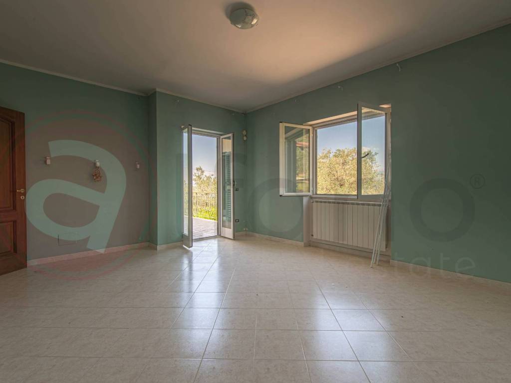 Casa indipendente a Cervaro in Via Reparate - Foto 2