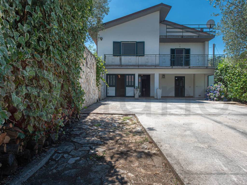 Casa indipendente a Cervaro in Via Reparate - Foto 3