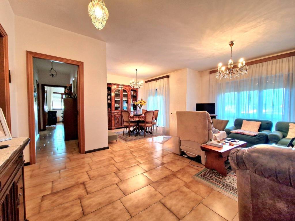 Appartamento a Oristano in Via Antonio Vivaldi - Foto 3