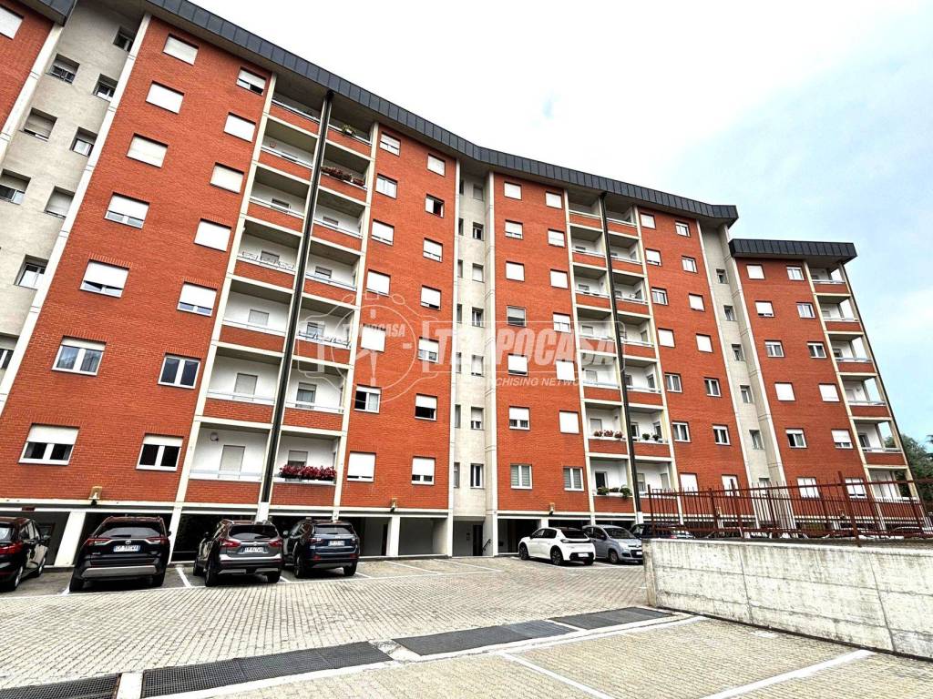 Appartamento a Aosta in Via Chavanne 23 - Foto 5