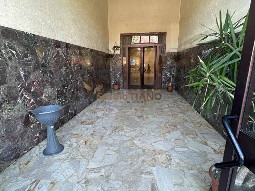 Appartamento a Cosenza in VIA FRANCESCO D'ACRI, 3 - Foto 4