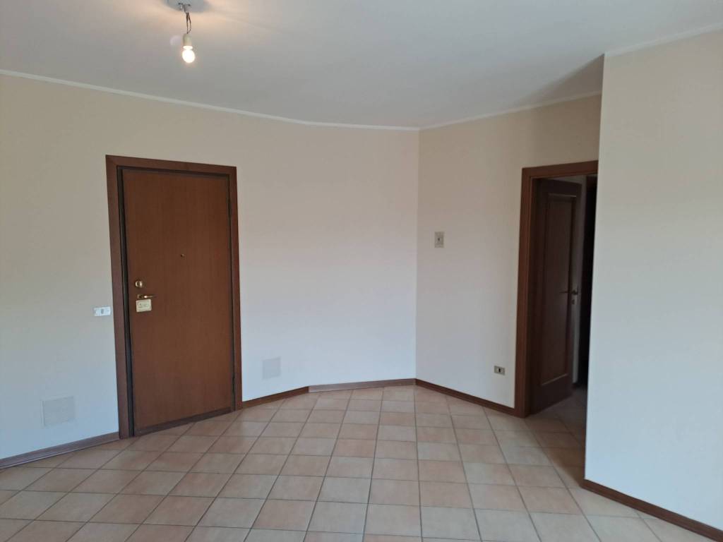 Appartamento a Viadana in Via 4 Novembre - Foto 2