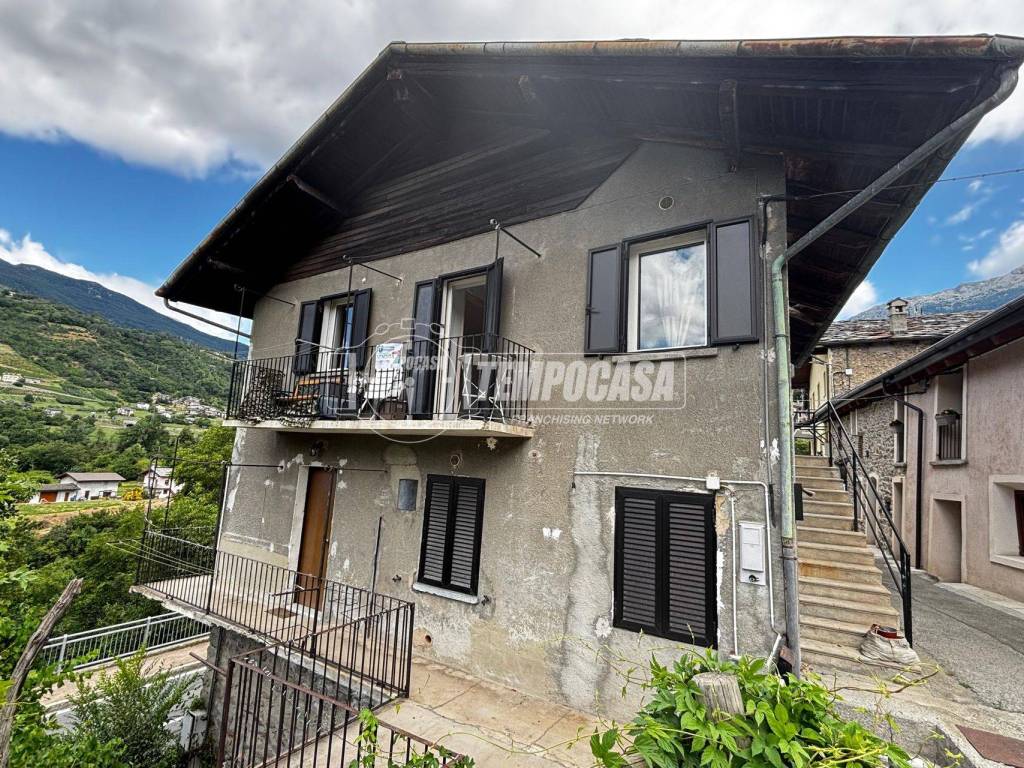 Appartamento a Aosta in Frazione Movisod 59 - Foto 2