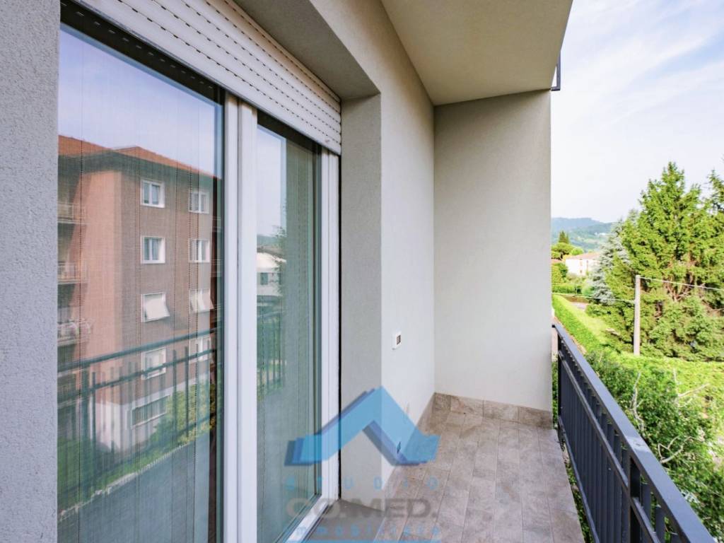 Appartamento a Alzano lombardo in Via Provinciale, 202 - Foto 4