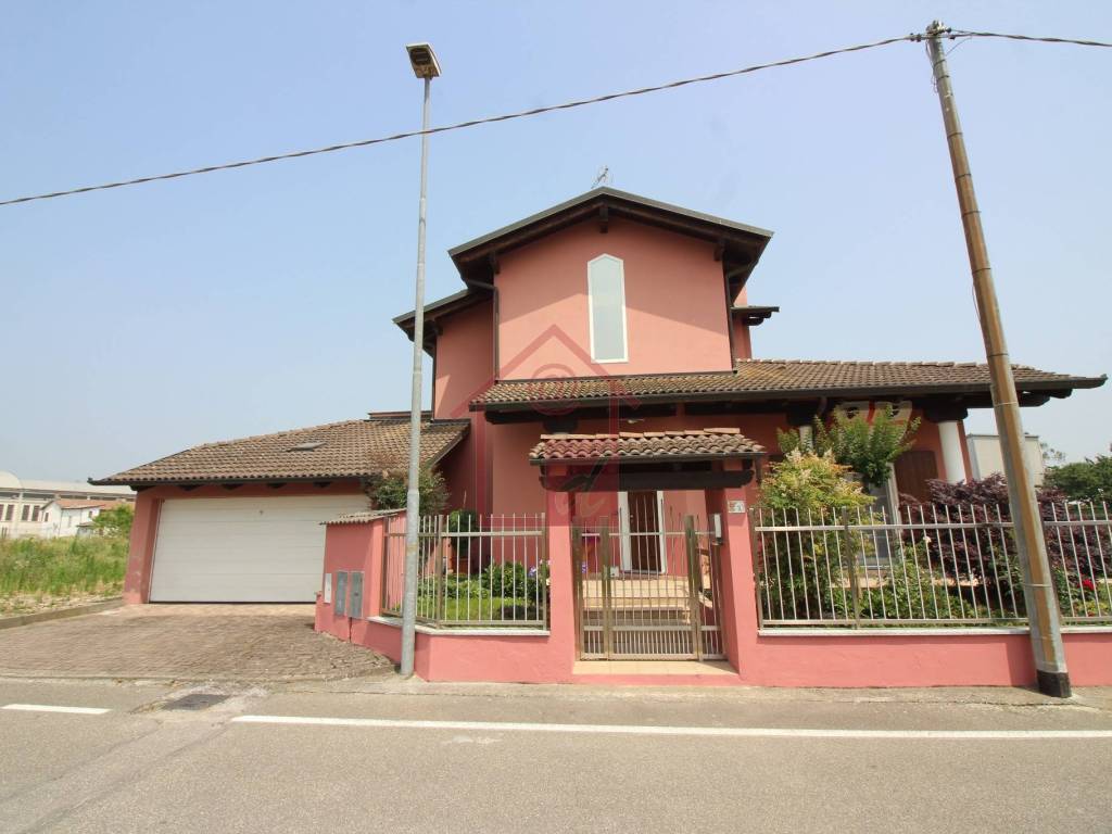 Villa a Albano vercellese in Via Colombé, 10 - Foto 2