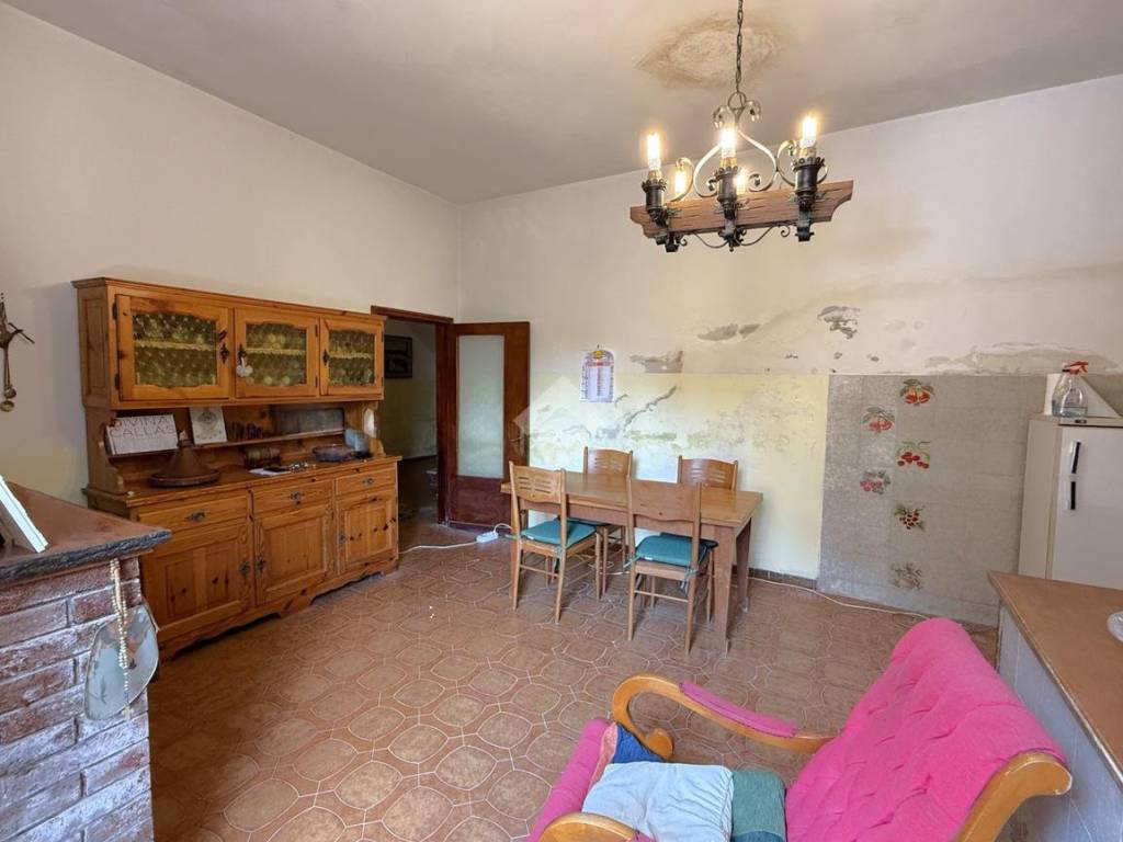 Casa indipendente a Montemurlo in Via Oste, 48 - Foto 2