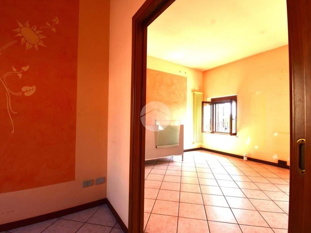 Appartamento a Castiglione delle stiviere in Via Palazzina, 67 - Foto 5