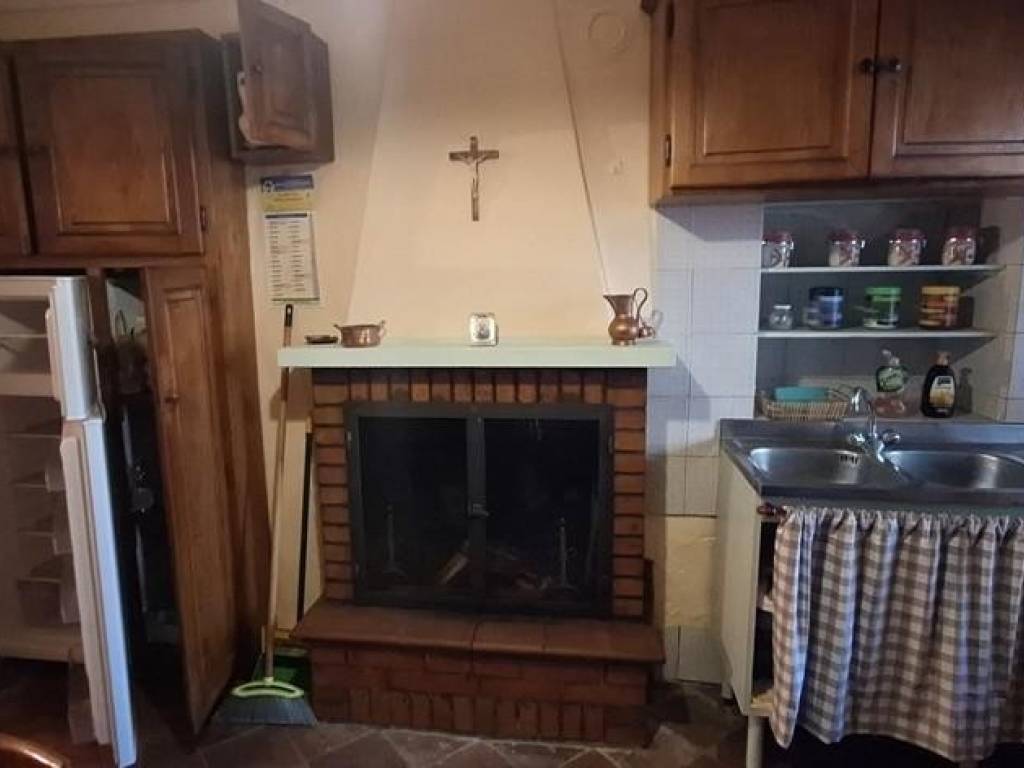 Casa indipendente a Borgo a mozzano - Foto 3