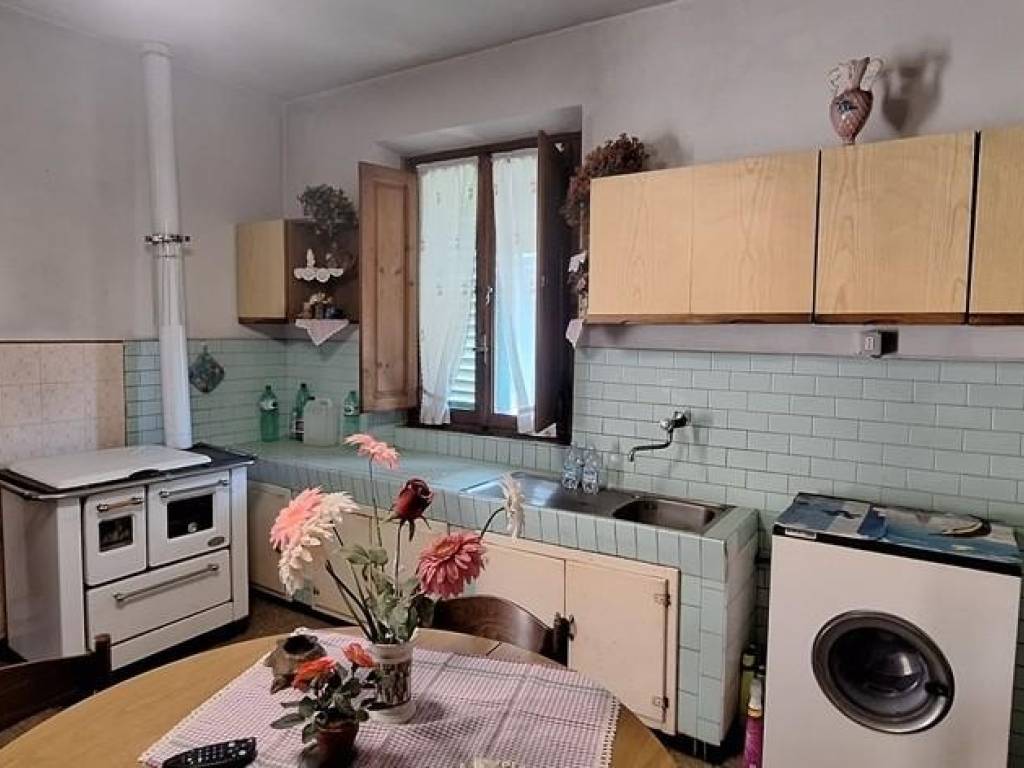 Appartamento a Borgo a mozzano - Foto 4