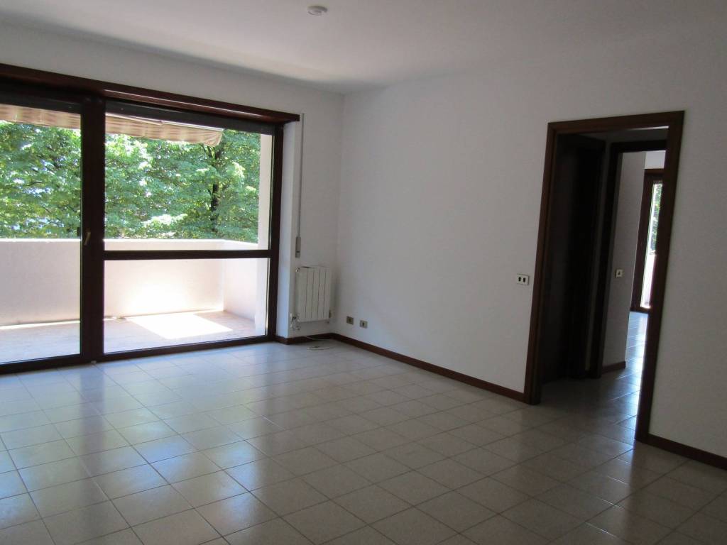 Appartamento a Verona in Via Cesena - Foto 3