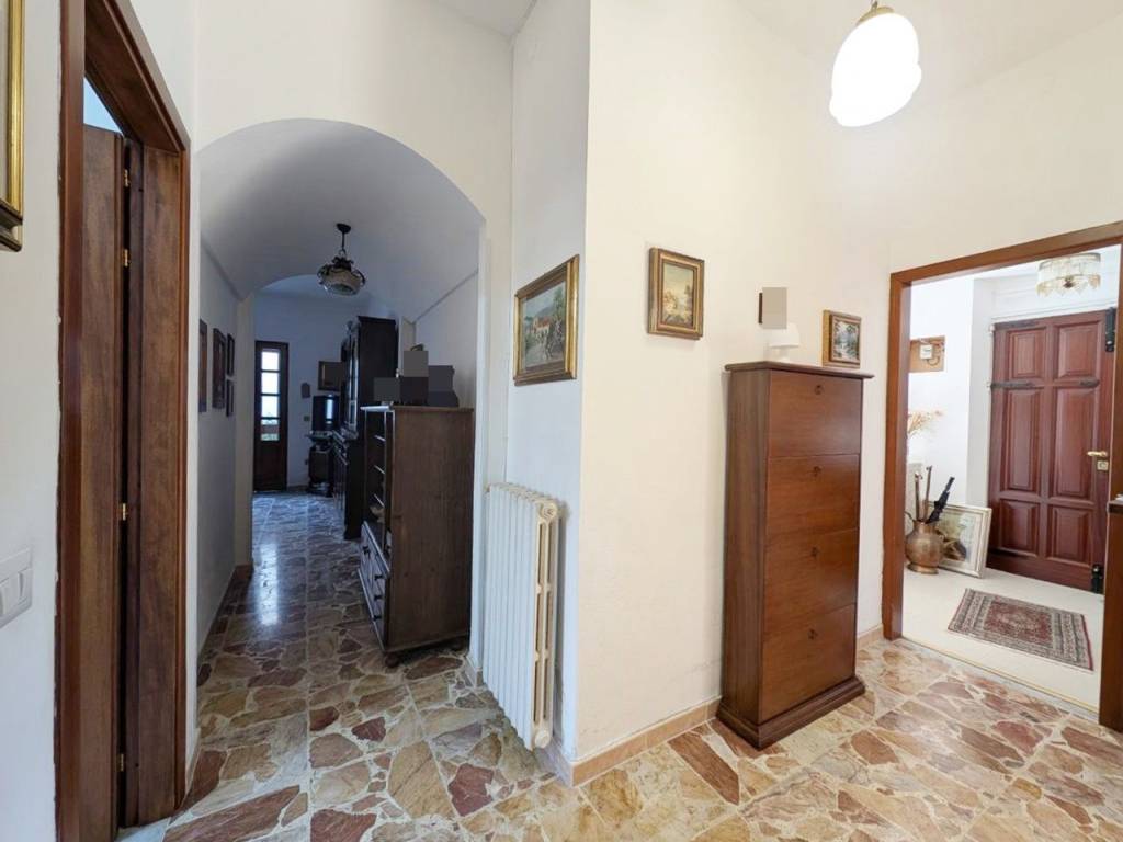 Casa indipendente a Marrubiu in Via Emilio Lussu - Foto 5