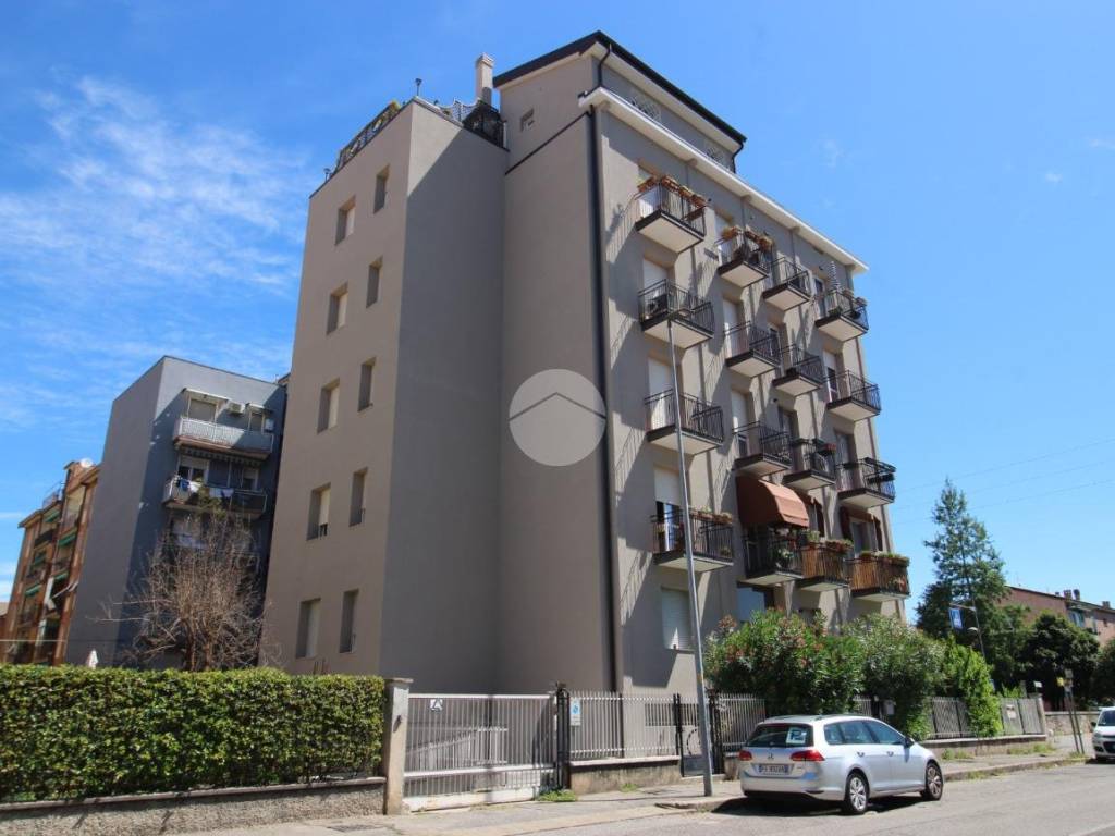 Appartamento a Verona in Via Carlo Belviglieri, 29 - Foto 2
