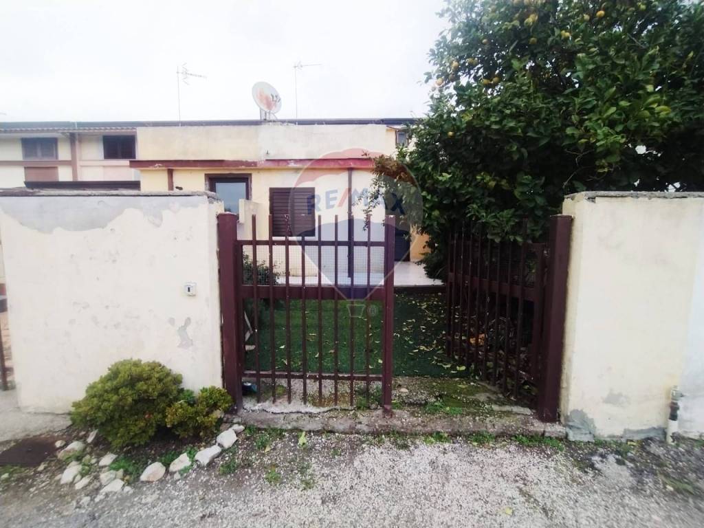 Villetta a schiera a Castel volturno in Via Domitiana, 33 - Foto 4