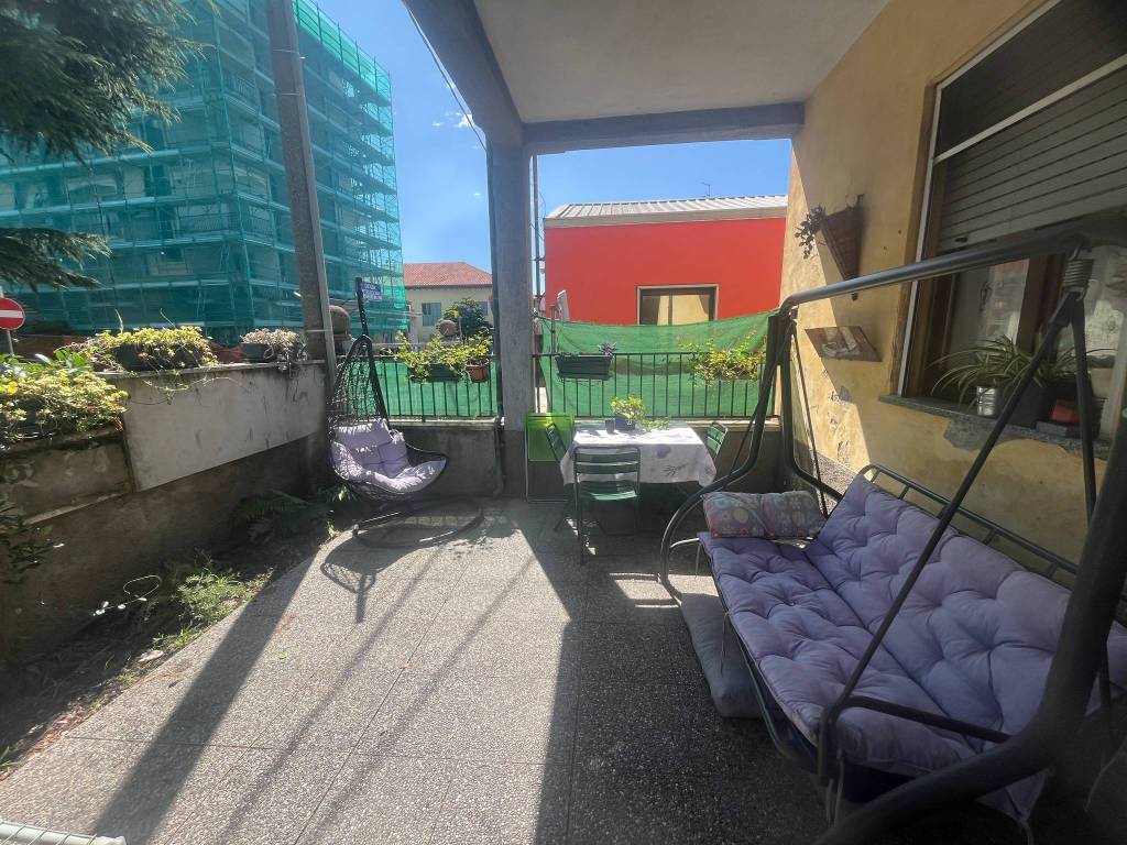 Appartamento a Origgio in Via Camillo Benso di Cavour - Foto 2