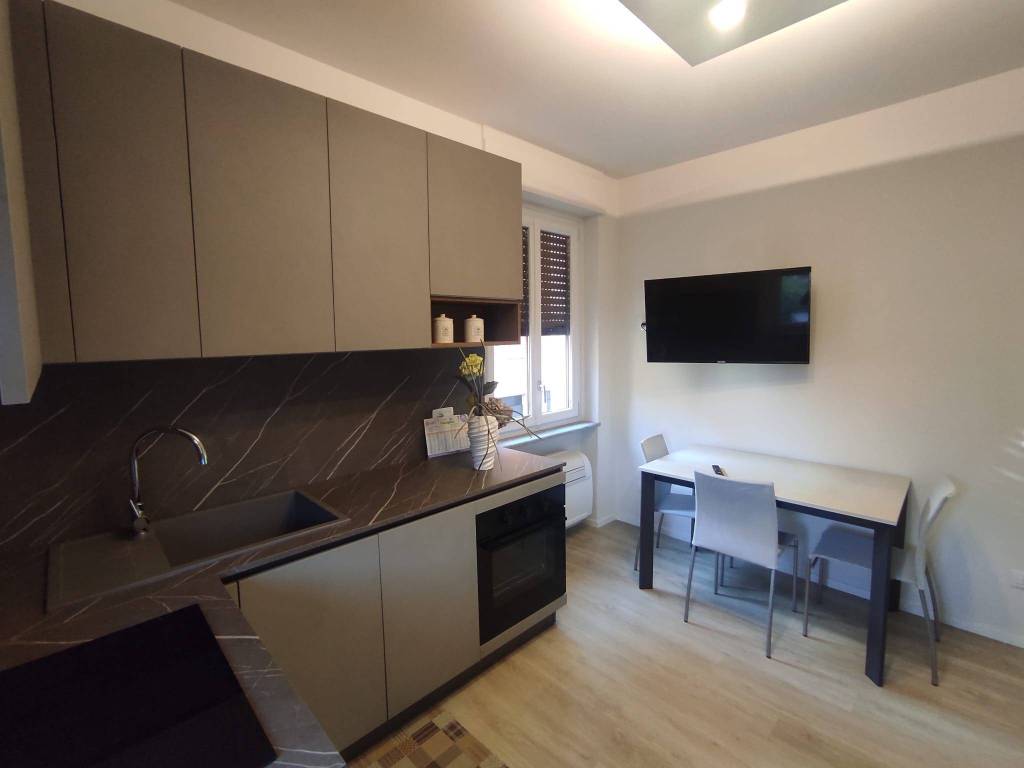 Appartamento a Alba in Via Pierino Belli, 27 - Foto 4