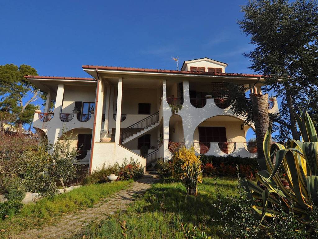 Casa indipendente a Massignano in Contrada Marezi, 70 - Foto 2