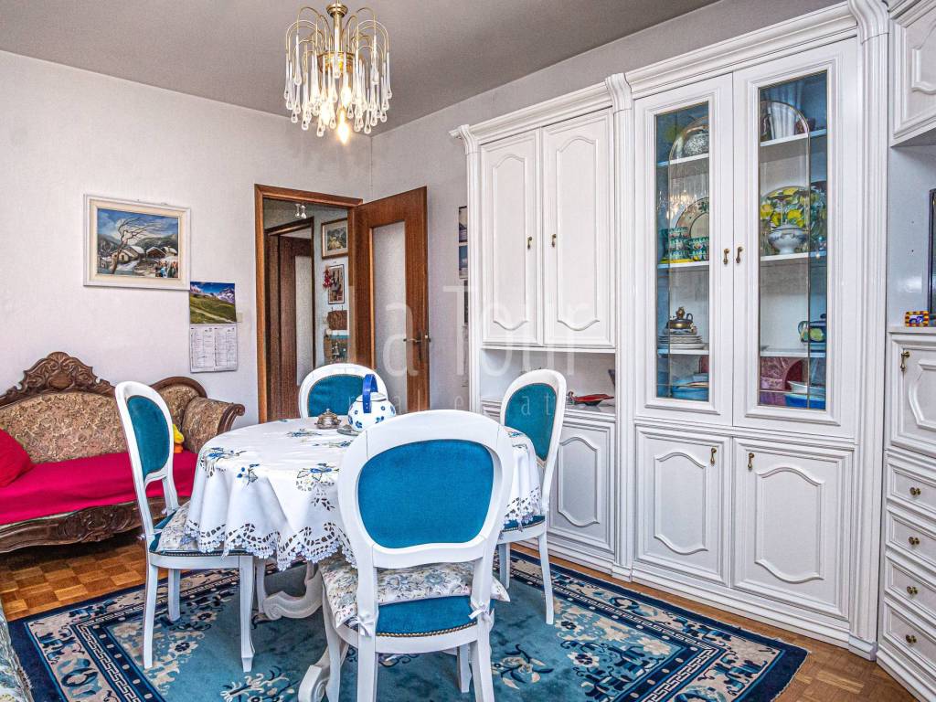 Appartamento a Aosta in Viale del Gran San Bernardo, 8 - Foto 4
