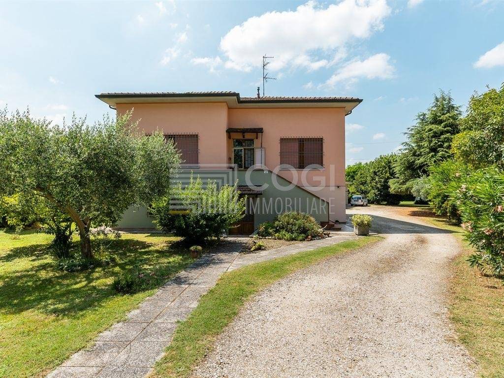 Villa a Lugo in Viale Dante, 92 - Foto 2